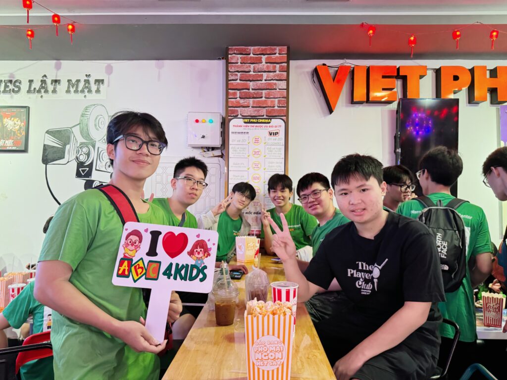 Một số hình ảnh trong buổi xem phim