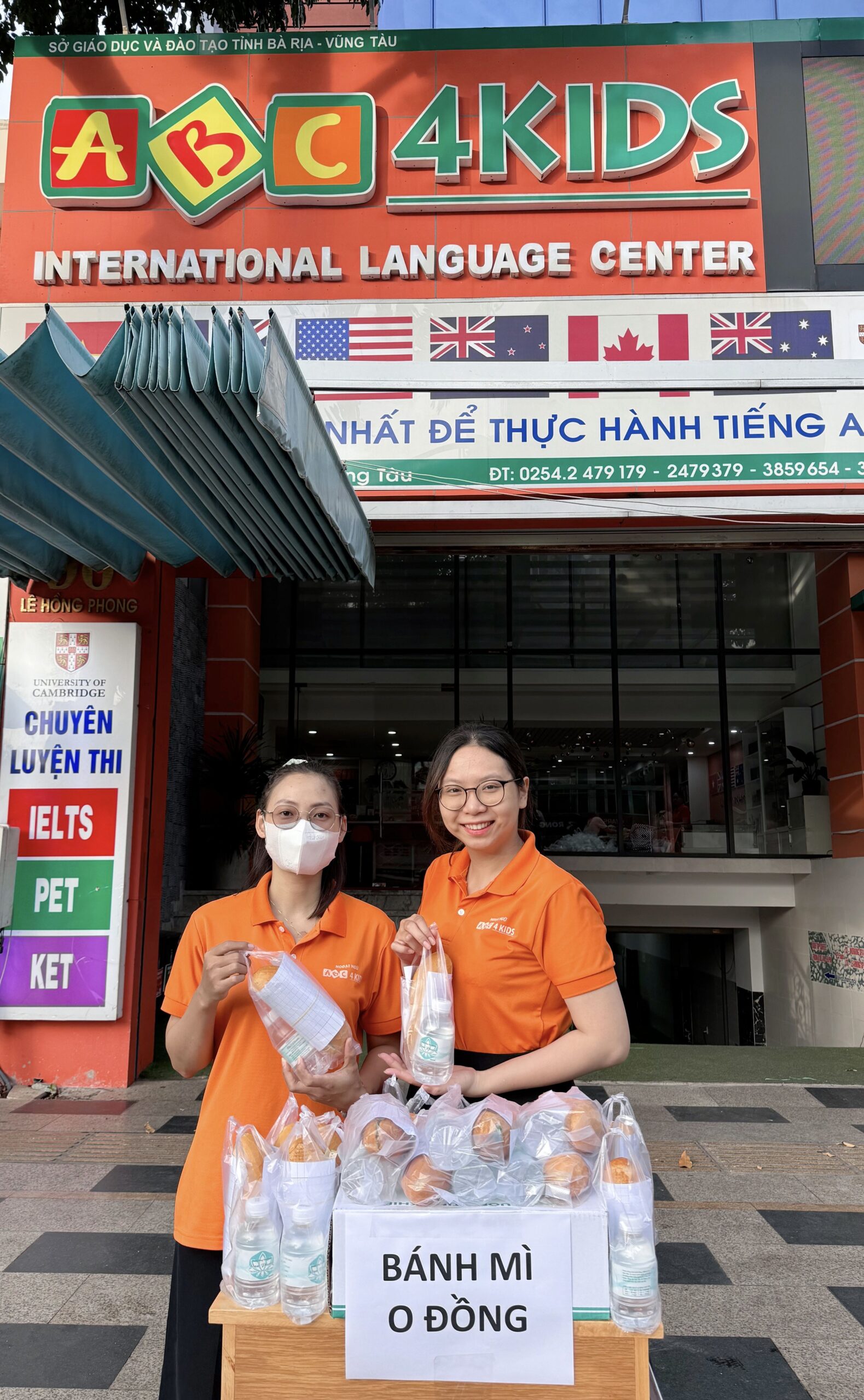 bánh mì 0 đồng